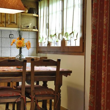 Apartamentos Los Pirineos - Atencion Personal Biescas  Extérieur photo